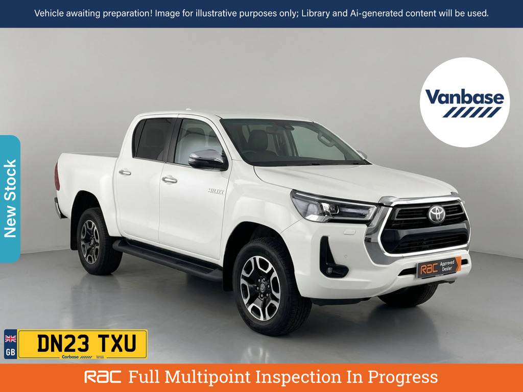 Toyota HILUX 2.8 D-4d Invincible Pickup Double Cab M White
