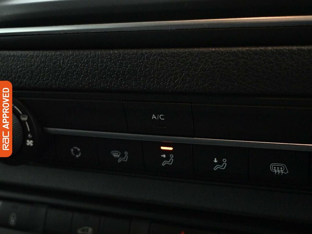 Vauxhall Vivaro 50Kwh Combi Lwb 9 Seat, 11Kw Charger White #17