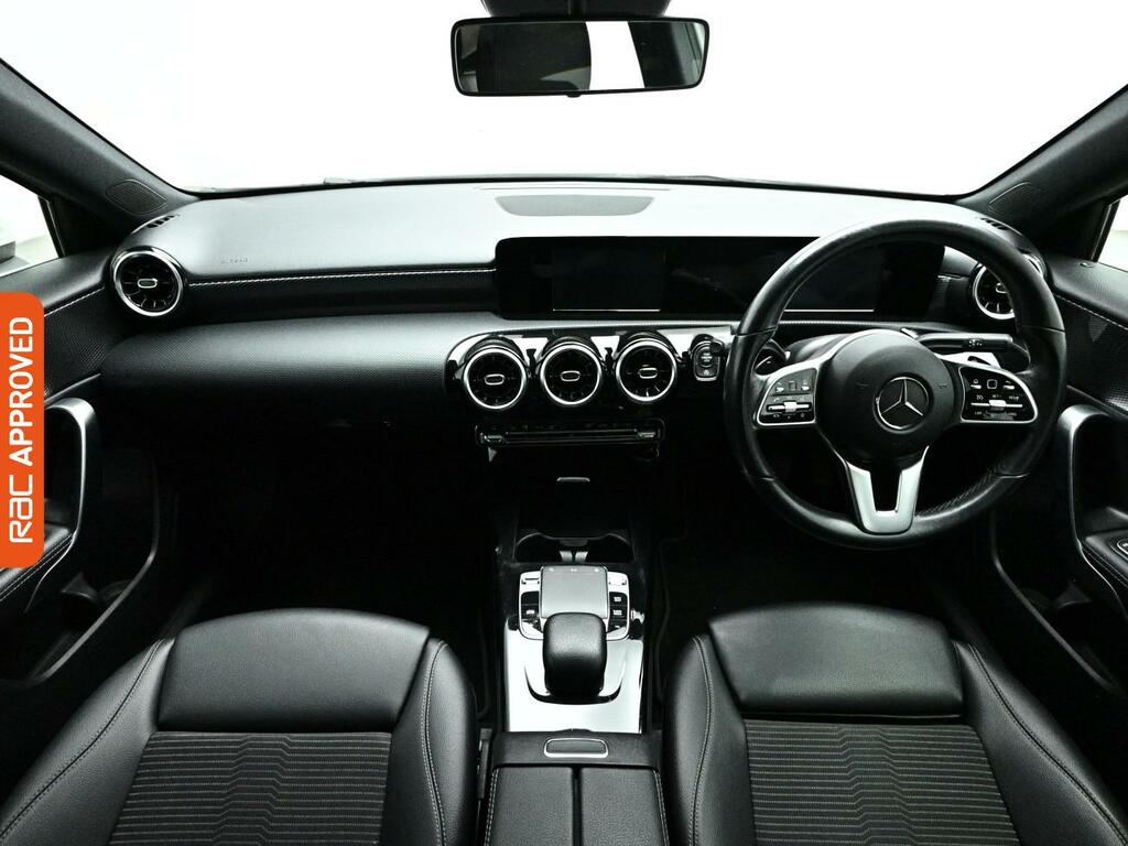 Mercedes-Benz A Class 1.5 A180d Sport Hatchback 7G-dct Euro 6 KS19BMZ White #2