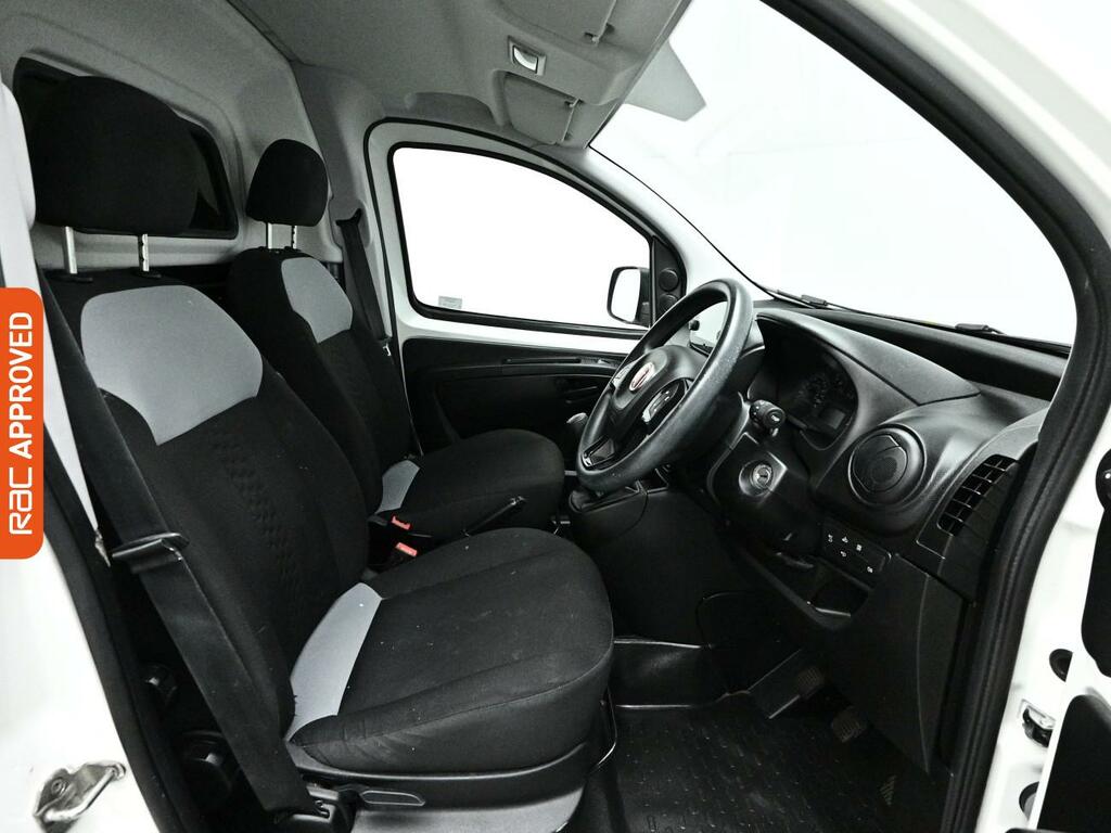 Fiat Fiorino 1.3 Multijetii Tecnico Car Derived Van White #2