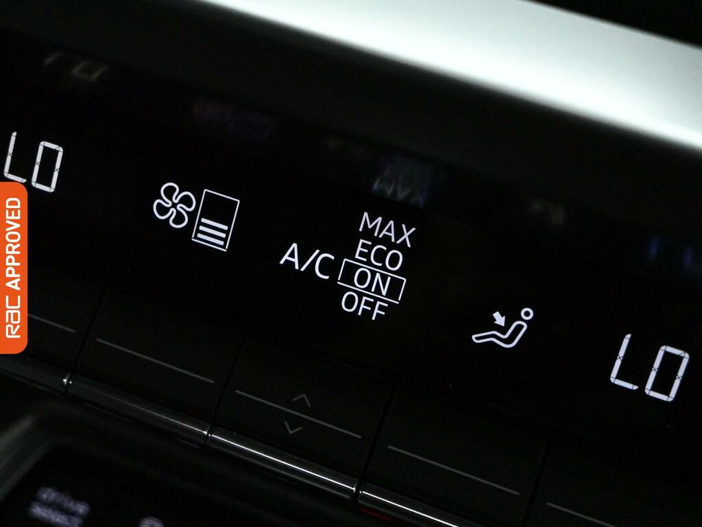 Audi A3 1.5 Tfsi 35 S Line Sportback Eur White #15