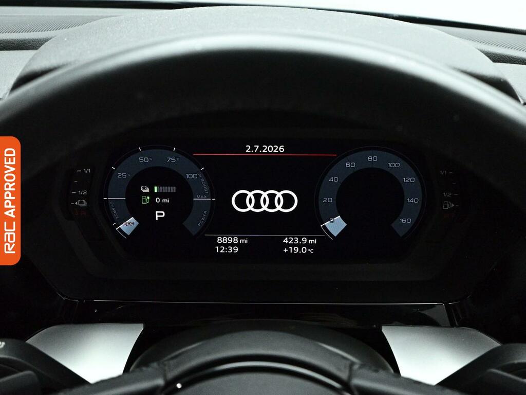 Audi A3 1.5 Tfsi 35 S Line Sportback Eur White #9