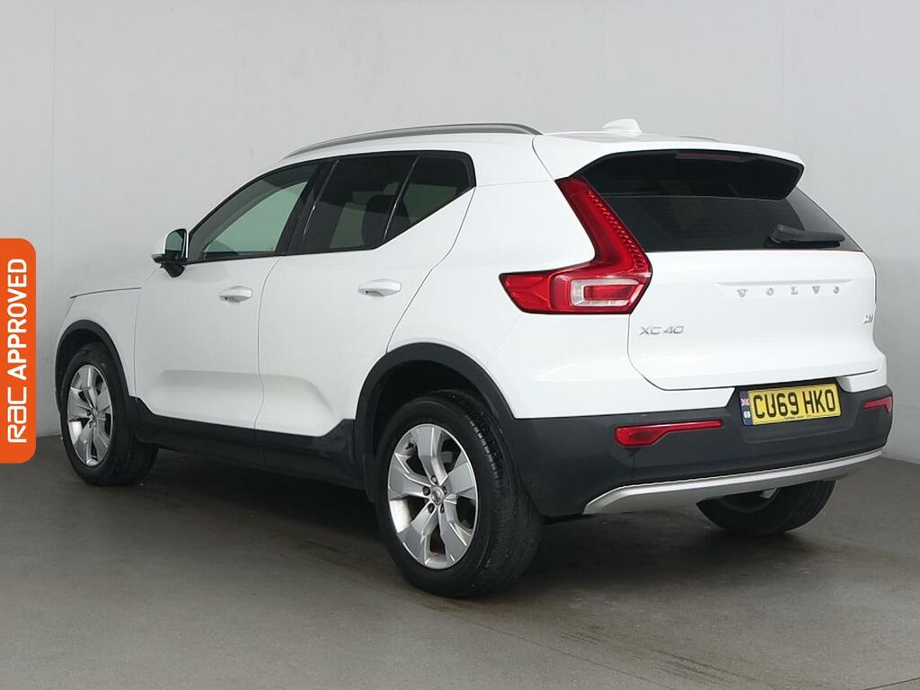 Volvo XC40 2.0 D3 Momentum Pro Suv Awd Euro 6 CU69HKO White #4