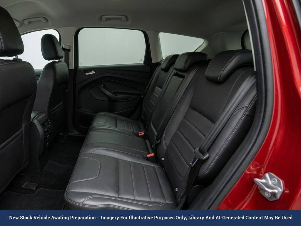 Ford Kuga 1.5T Ecoboost Titanium Suv 2Wd E Red #2