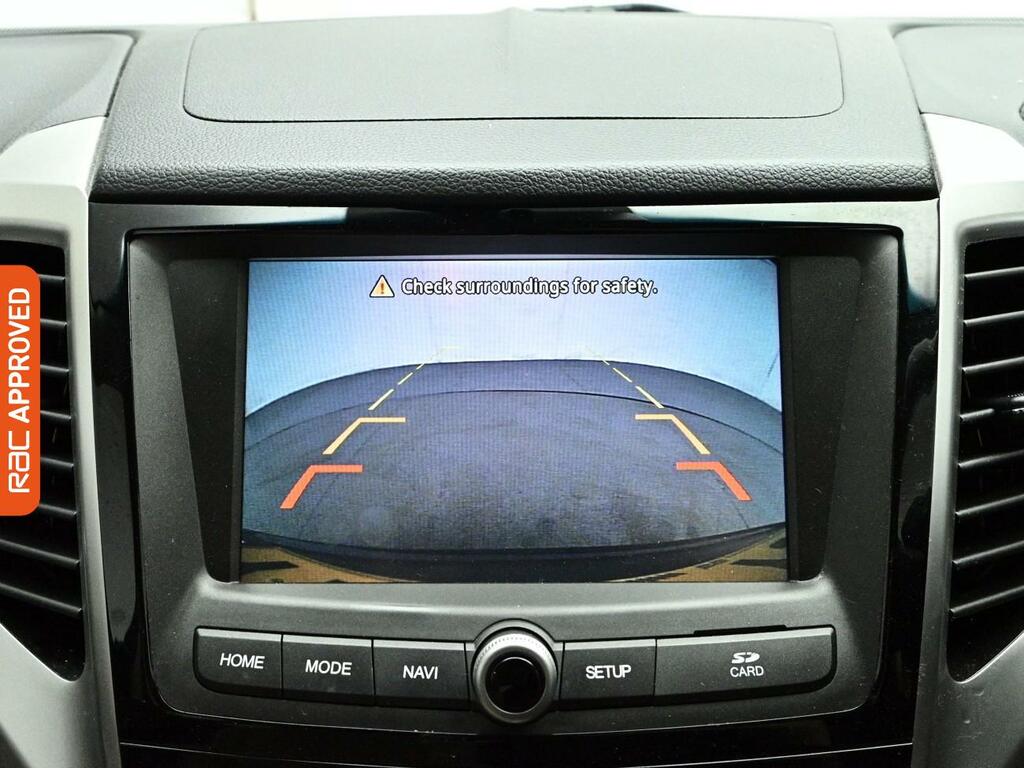 SsangYong Tivoli 1.6P Ultimate Suv Euro 6 Ss 12 Black #3