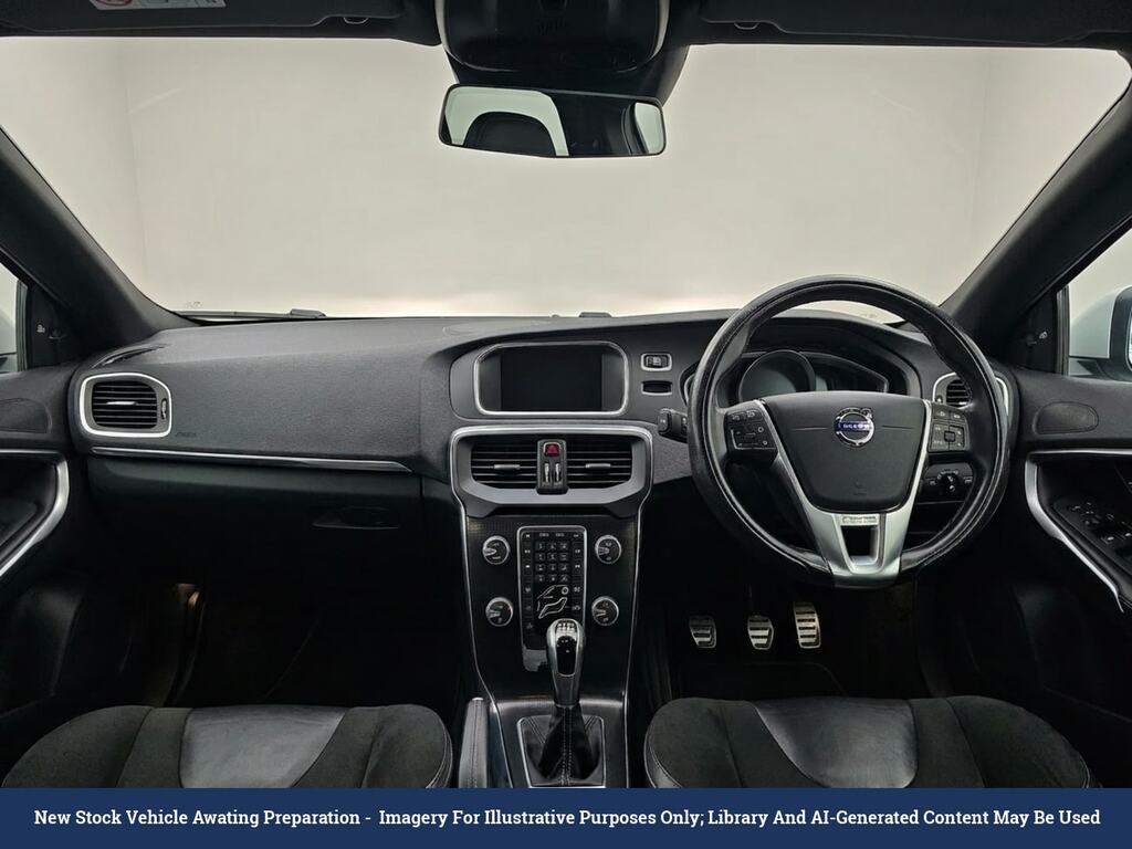 Volvo V40 2.0 D4 R-design Hatchback Euro 6 Blue #3