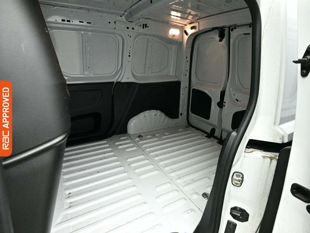 Vauxhall Combo 1.5 Turbo D 2300 Dynamic Panel Van Manu DY23GOE White #3
