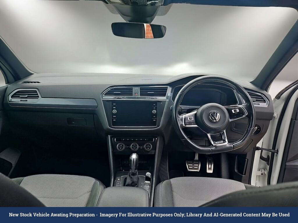 Volkswagen Tiguan Tiguan Match Tdi Silver #4