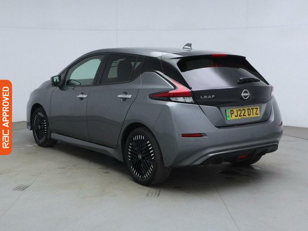Nissan Leaf 39Kwh Tekna Hatchback 150 Ps PJ22DTZ Grey #4