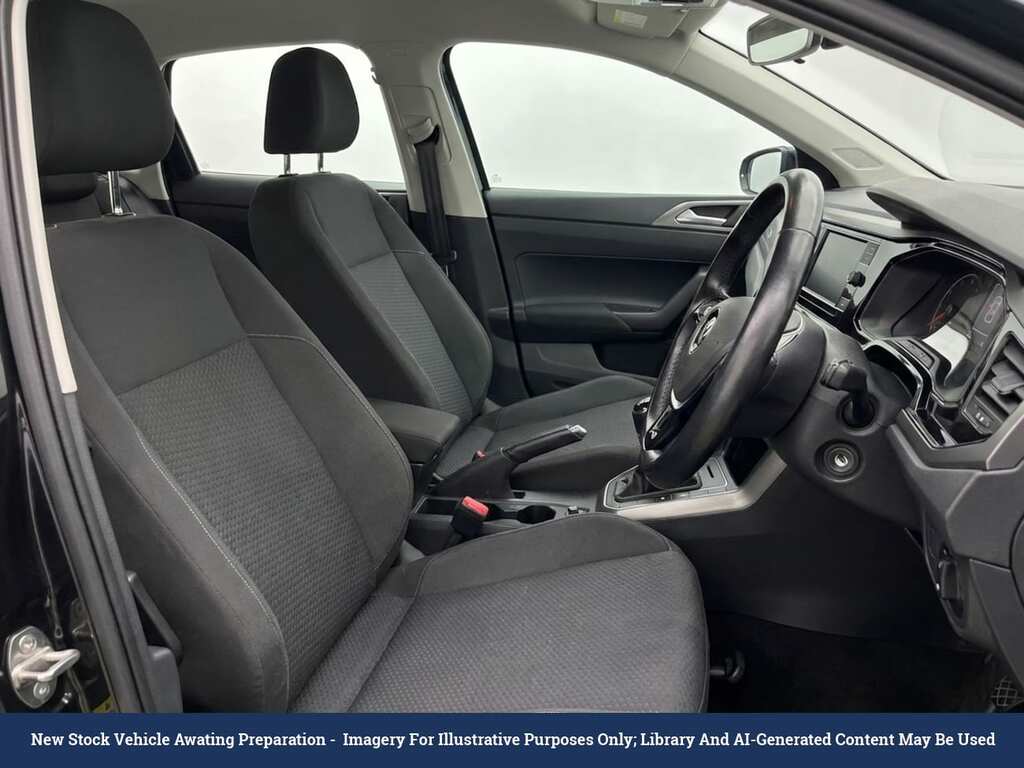 Volkswagen Polo 1.0 Tsi Gpf Beats Hatchback Euro Black #3