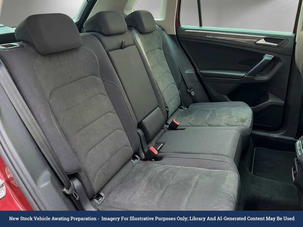 Volkswagen Tiguan 1.5 Tiguan R-line Tsi Evo White #4