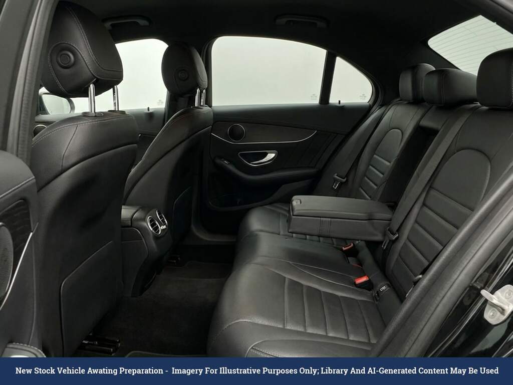 Mercedes-Benz EQC Eqc 400 80Kwh Amg Line Suv 4Mati Black #4