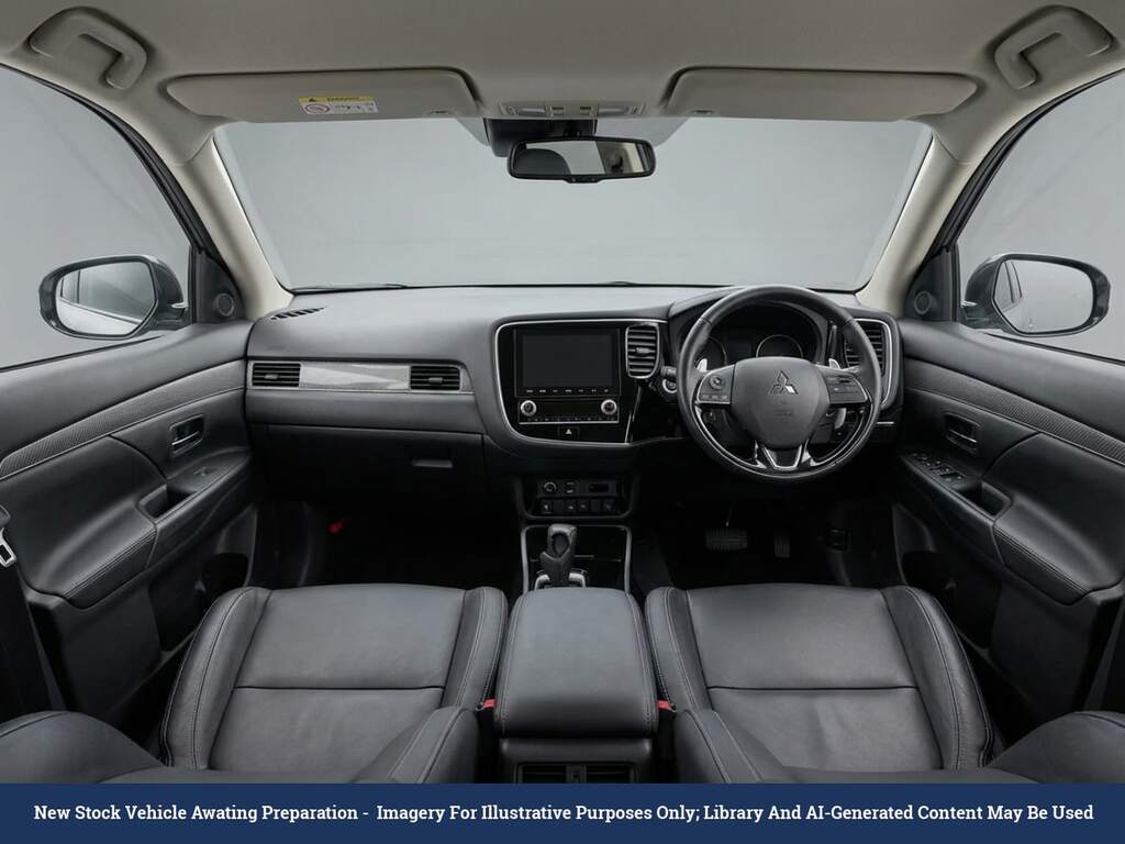 Mitsubishi Outlander 2.0 Mivec Exceed Suv Cvt 4Wd Euro 6 S Silver #4