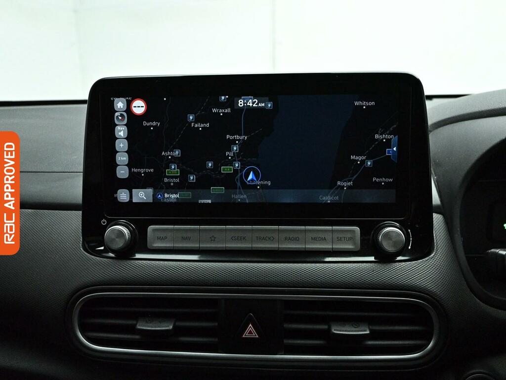 Hyundai Kona 64Kwh Premium Se Suv 7Kw Charge BF21OGG White #3
