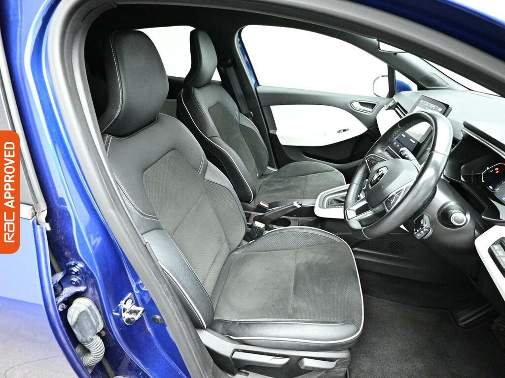 Renault Clio Iconic Black #10