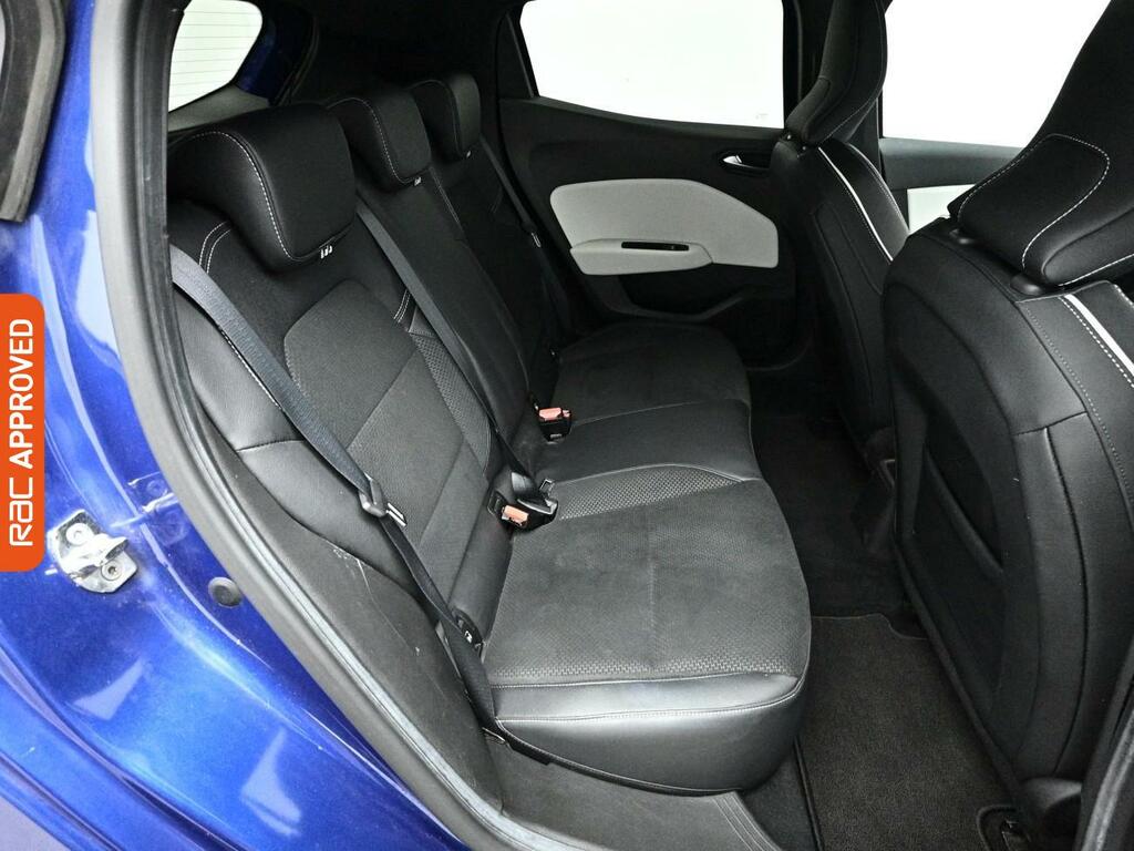 Renault Clio Iconic Black #11
