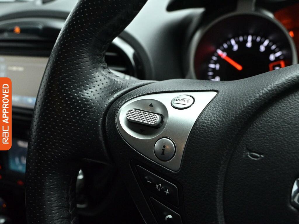 Nissan Juke Hatchback Red #14