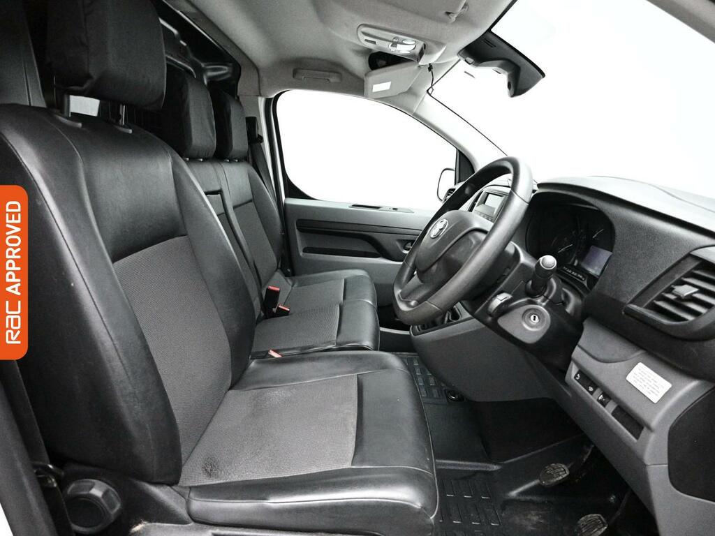 Toyota PROACE 2.0D Icon Long Panel Van 6Dr Lwb Eur HN70DZU White #2