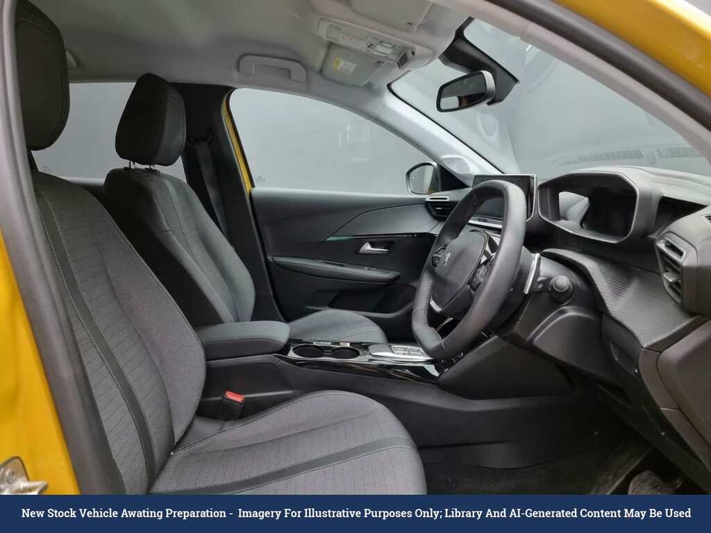 Peugeot 208 1.2 Puretech Allure Premium Hatchback Yellow
