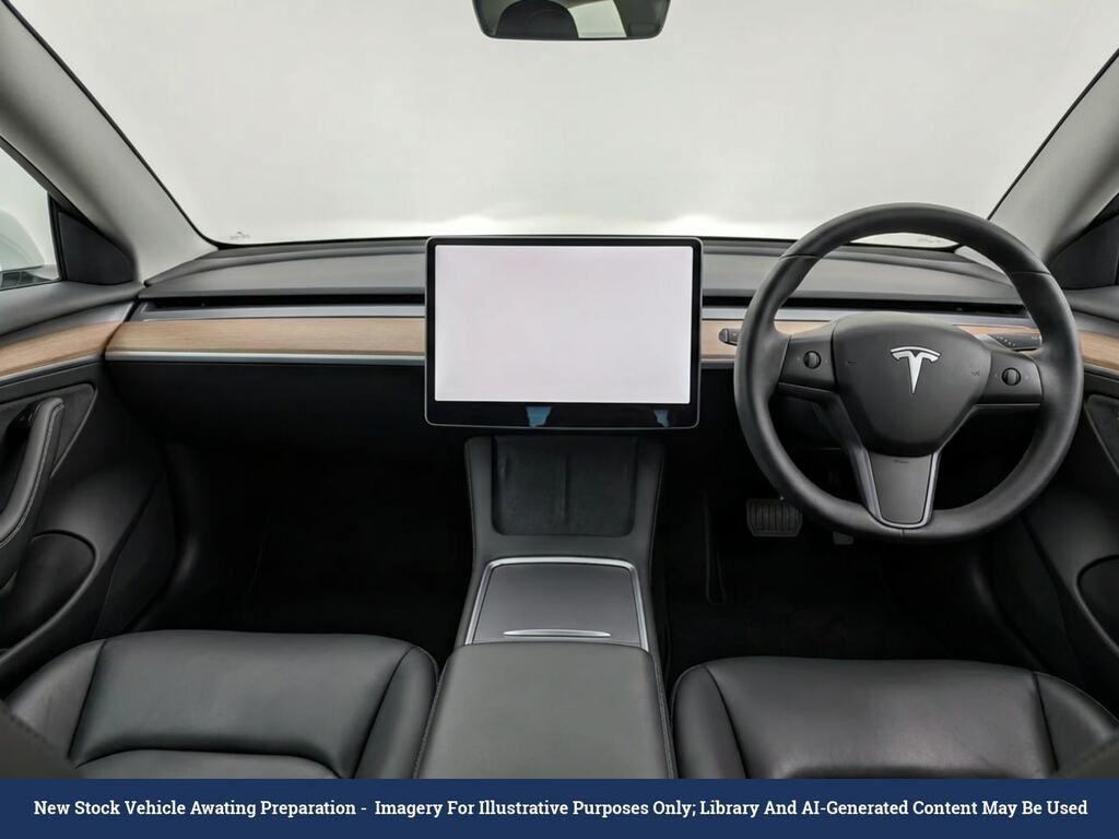 Tesla Model 3 Standard Range Plus Saloon Rwd White #5