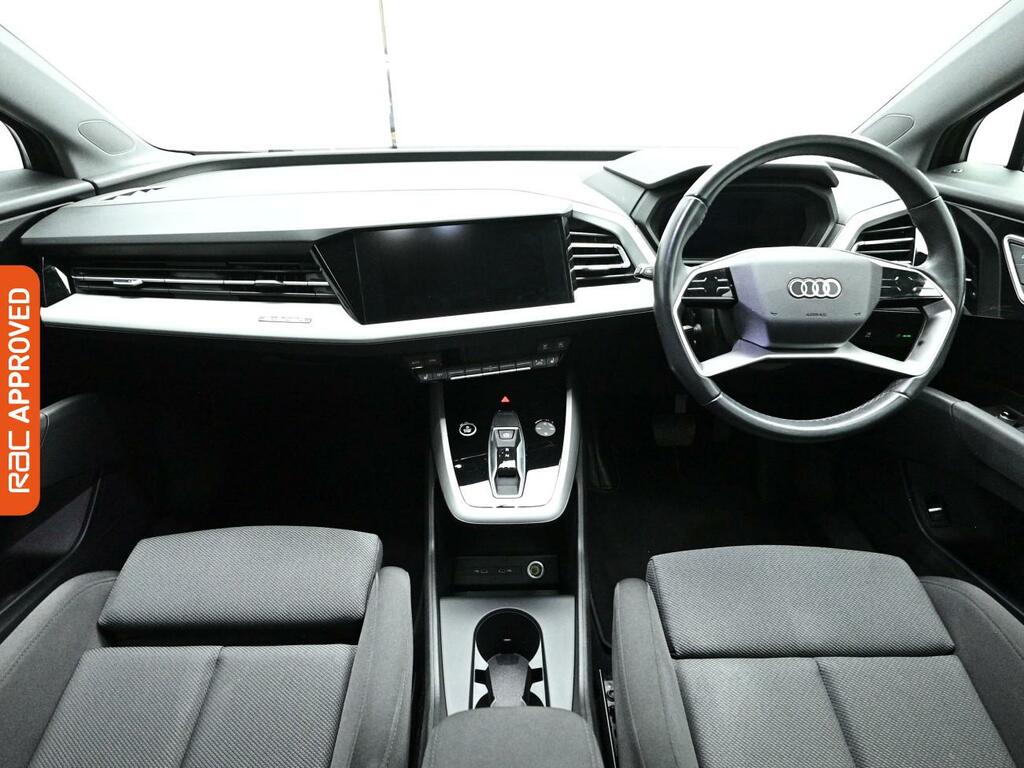 Audi Q4 E Tron 35 Sport Suv 55Kwh 170 Ps BV22TNF Black #2