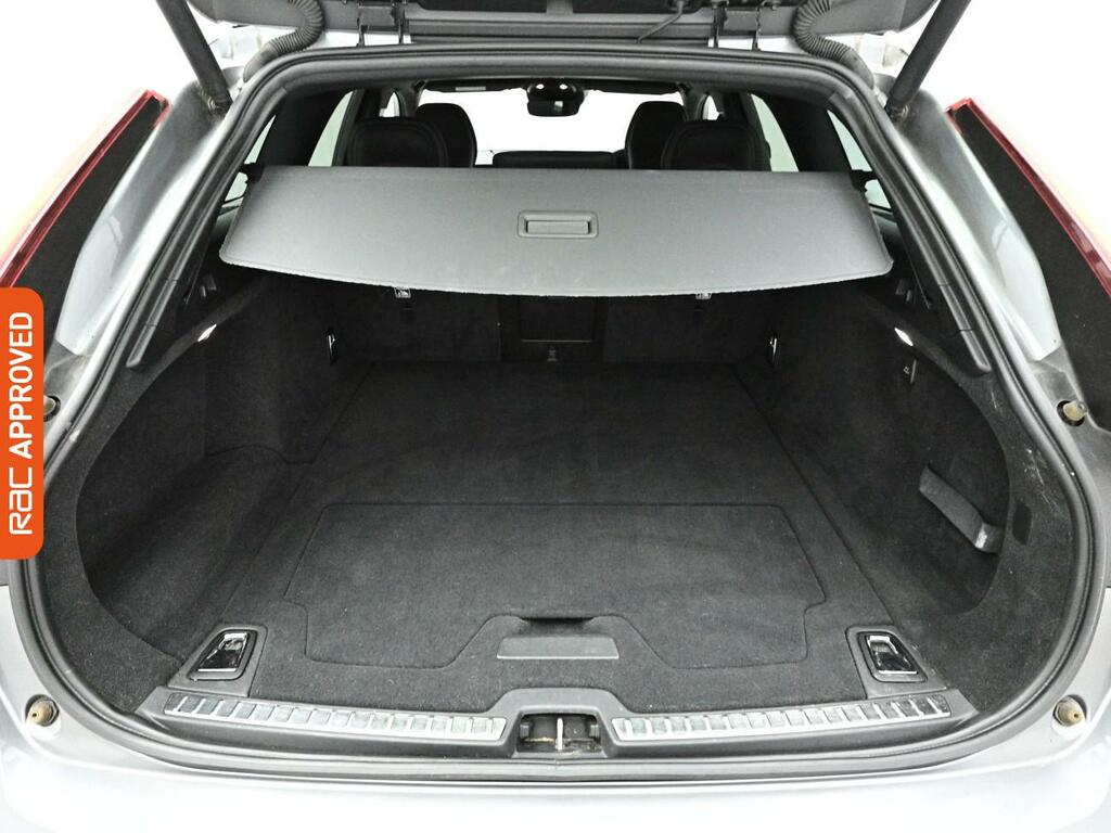 Volvo V90 Silver #22