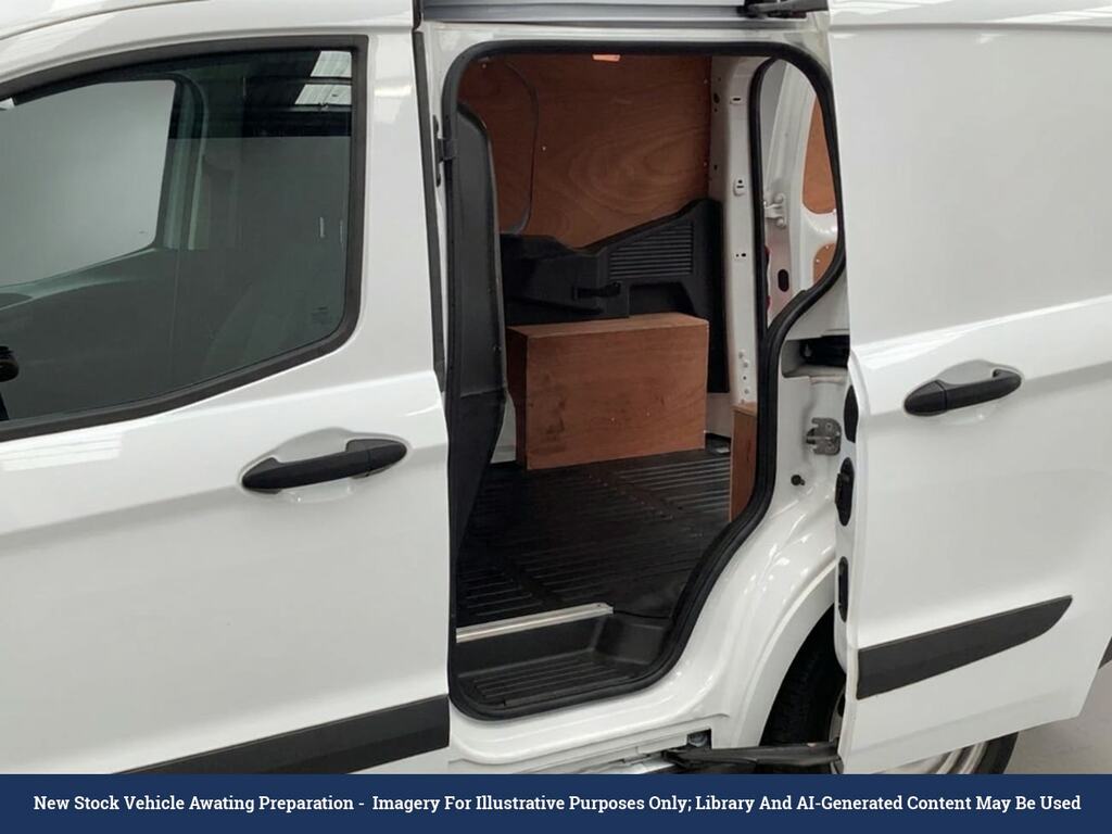 Ford Transit Courier 1.0 Ecoboost Leader Panel Van L1 White #2