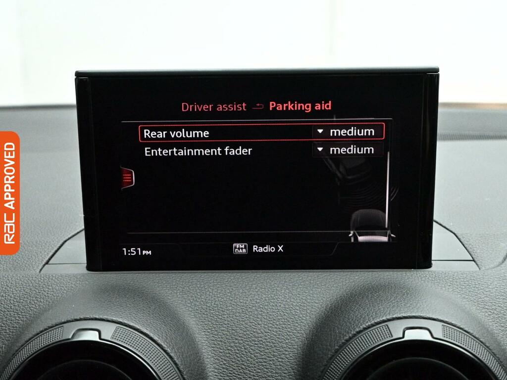 Audi Q2 1.0 Tfsi 30 Se Suv Euro 6 Ss RJ68GUW Black #3