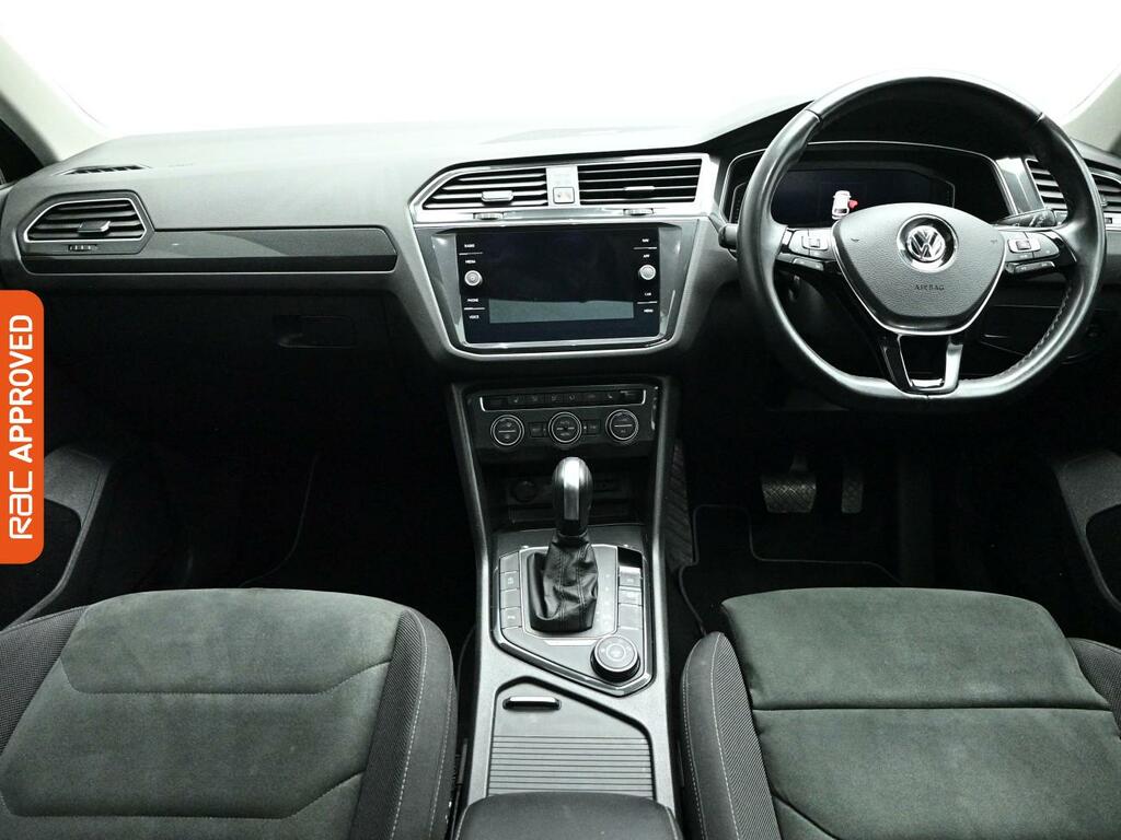 Volkswagen Tiguan 2.0 Tdi Sel Suv Dsg 4Motion Euro 6 Ss HN21VKL Grey #2