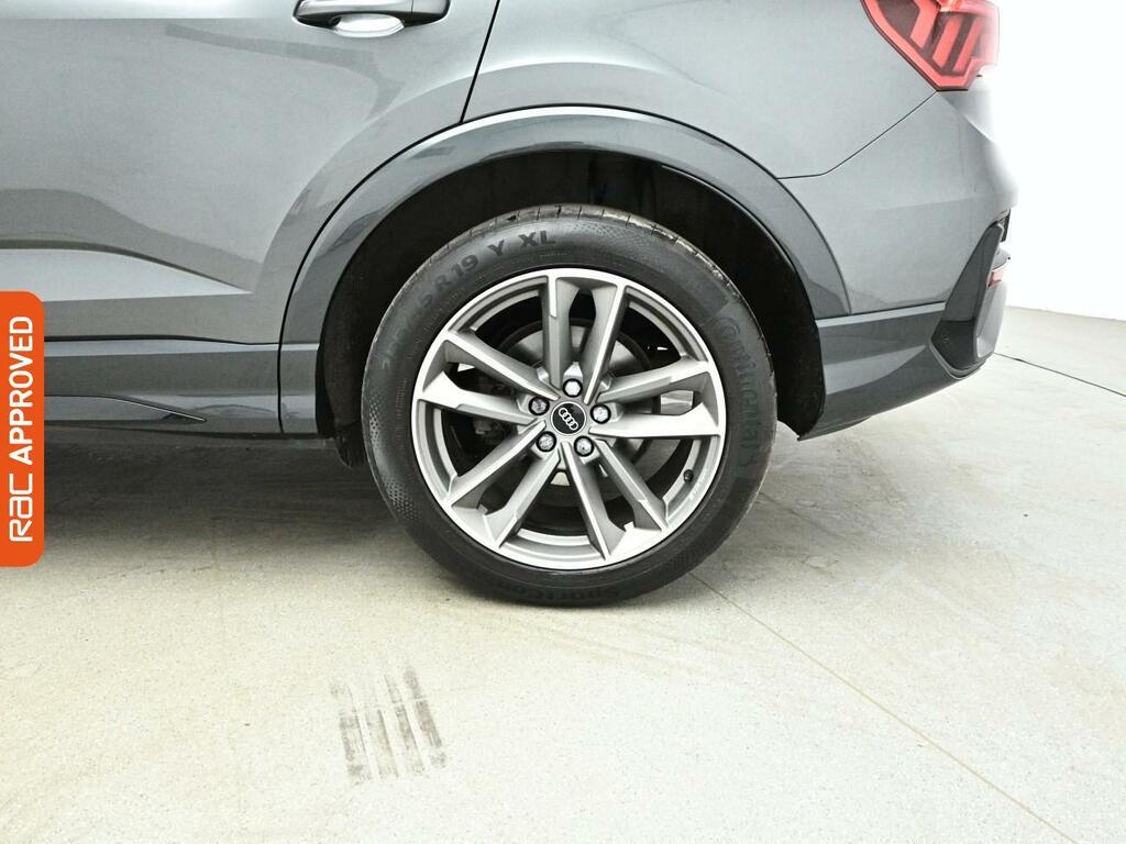 Audi Q3 Tdi Black Edition White #27