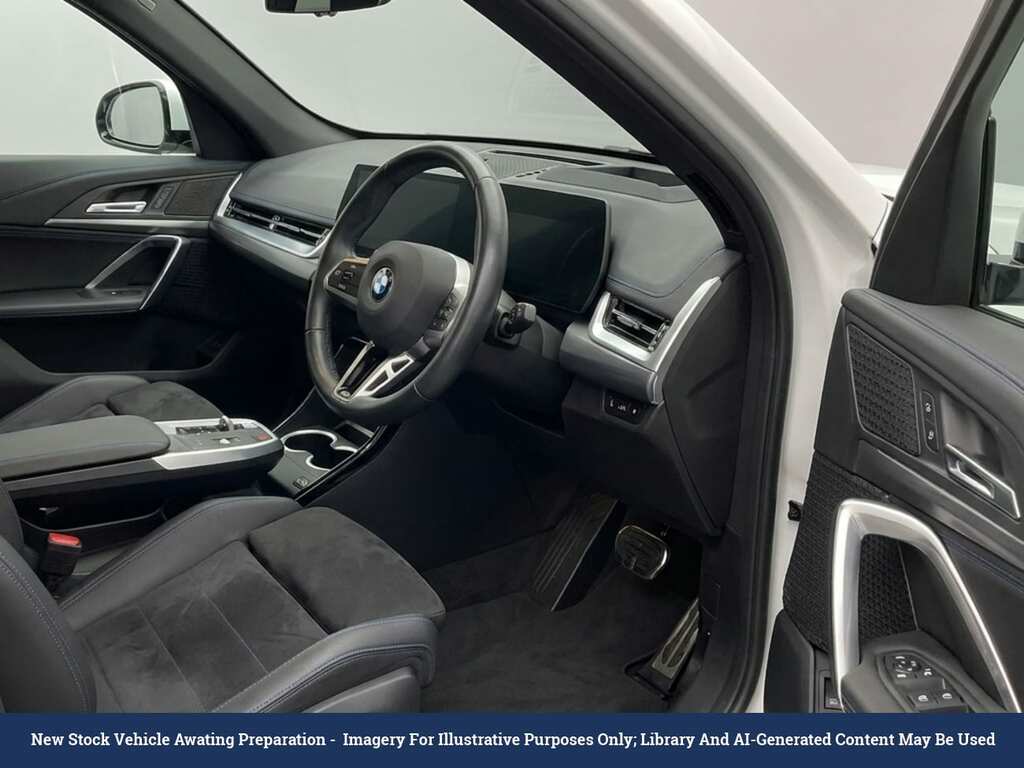 BMW iX1 30 66.5Kwh M Sport Suv Xdrive 1 White