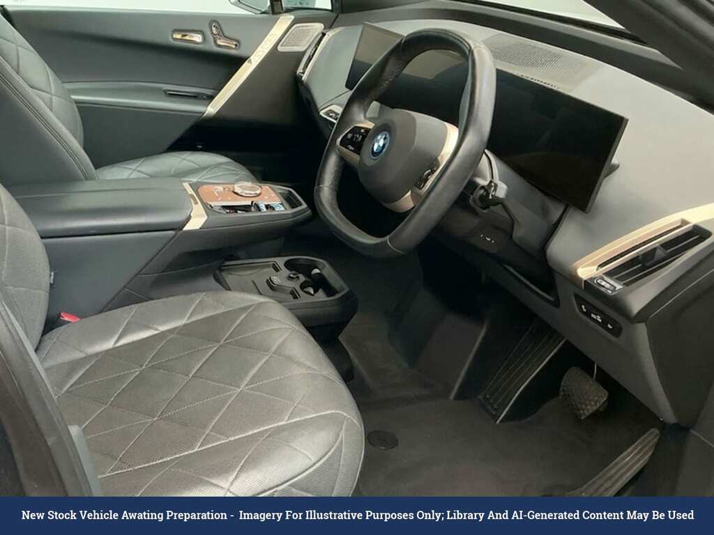 BMW iX 40 76.6Kwh M Sport Suv Xdrive 3 White