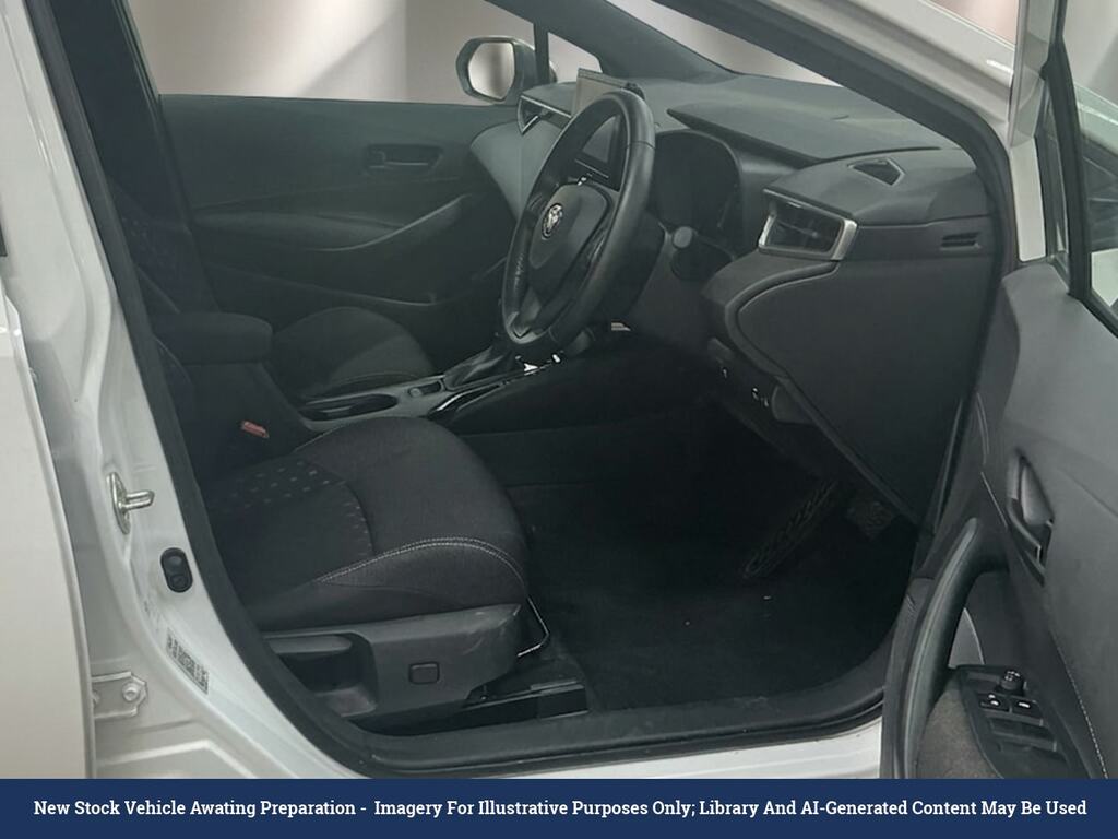 Toyota Corolla 1.8 Vvt-h Car Derived Van Hybrid Cvt Eu White