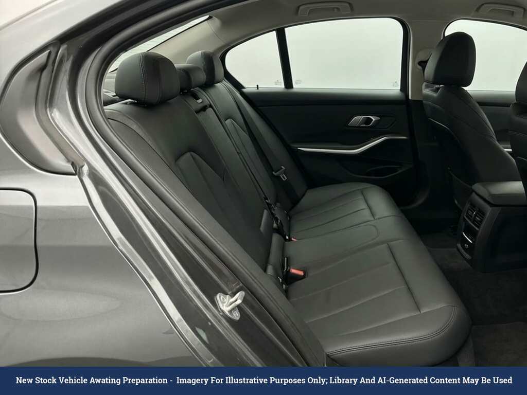 BMW 3 Series Se Pro Black #3