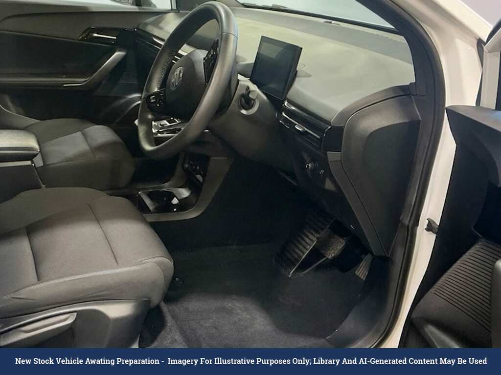 MG MG4 51Kwh Se Hatchback 170 Ps White #2