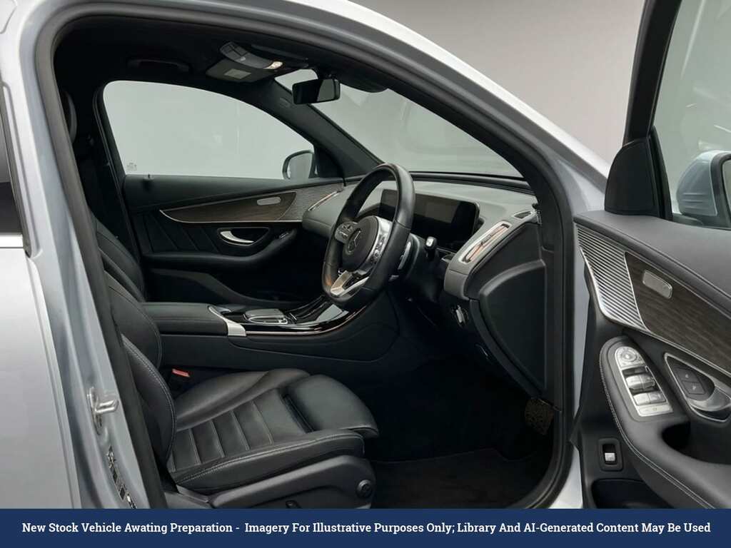 Mercedes-Benz EQC Eqc 400 80Kwh Amg Line Premium Suv Silver #3