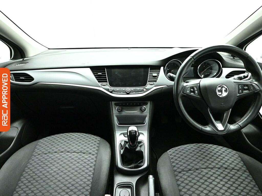 Vauxhall Astra 1.4I Turbo Tech Line Nav Hatchback Manu Silver #2