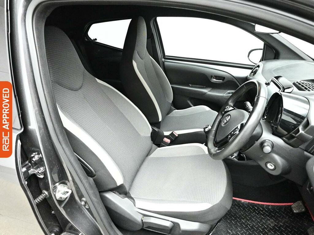 Toyota Aygo Hatchback Red #10