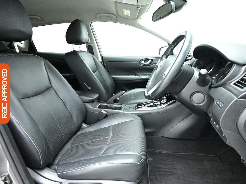 Nissan Pulsar Hatchback #9