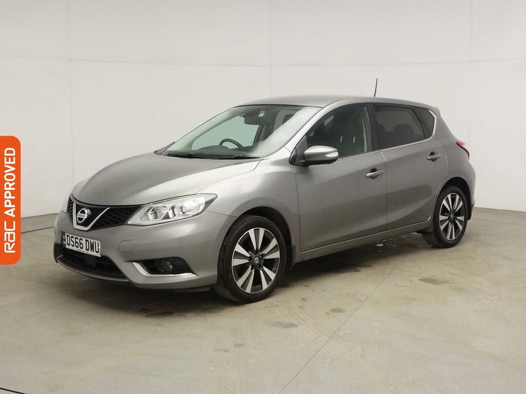 Nissan Pulsar Hatchback #23