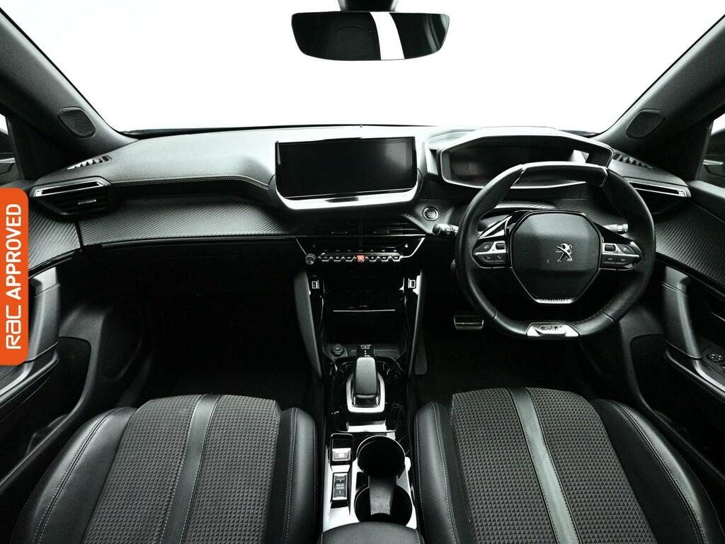Peugeot e-2008 50Kwh Gt Suv 136 Ps YE21TYX Black #2