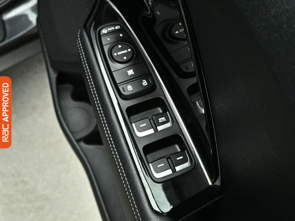 Kia Niro 2 Only 17,990 Or  #21