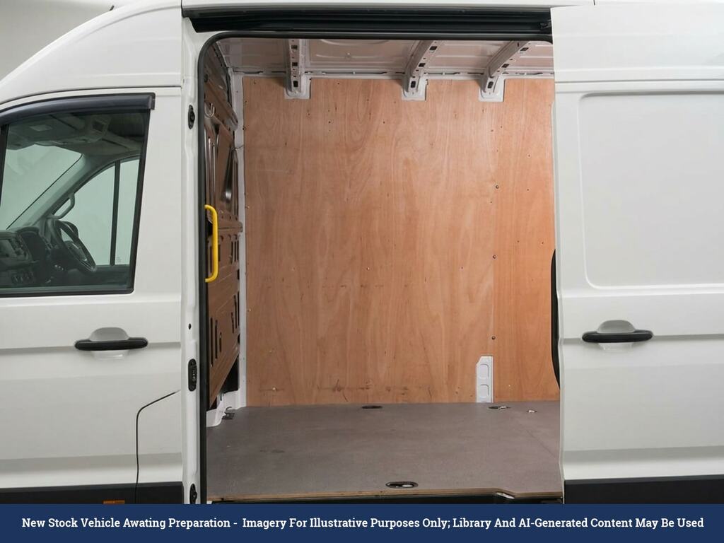 Volkswagen Crafter 2.0 Tdi Cr35 Trendline Panel Van White #2