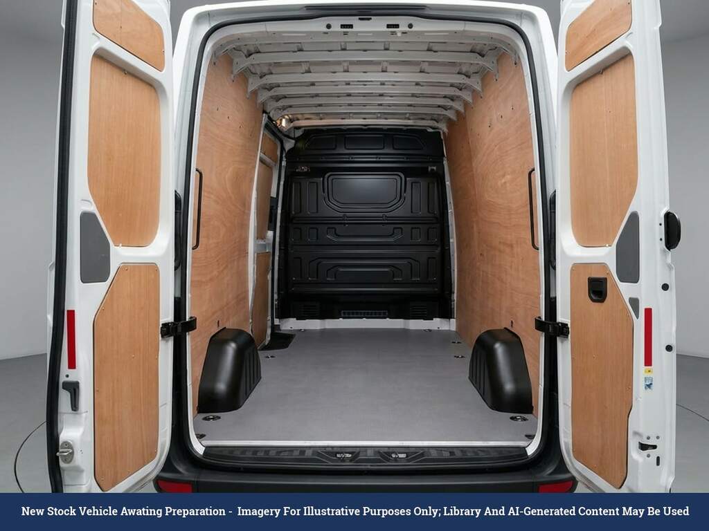 Volkswagen Crafter 2.0 Tdi Cr35 Trendline Panel Van White #3
