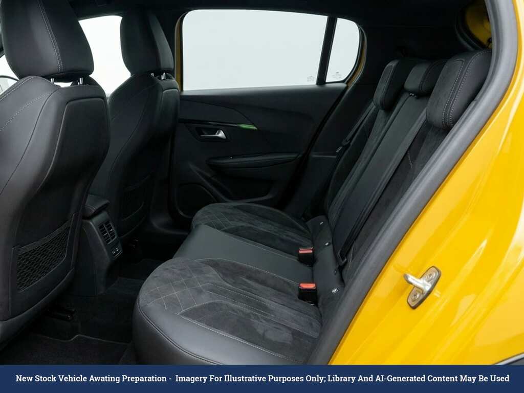 Peugeot e-208 50Kwh Gt Premium Hatchback 136 Yellow #3