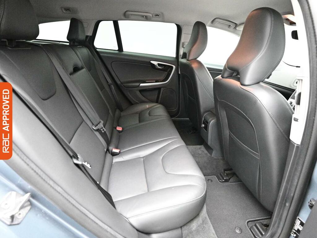 Volvo V60 Cross Country D4 Lux Nav - Blis Winter Pack 19 Al  #11