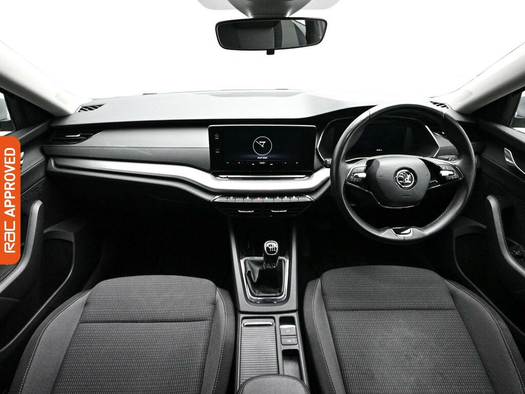 Skoda Octavia 2.0 Tdi Se Technology Hatchback Silver #2