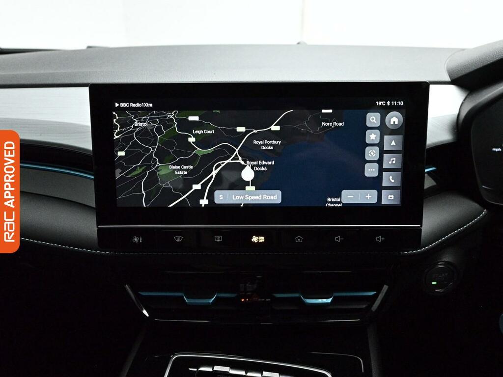 MG MG5 61.1Kwh Se Long Range Estate 15 White #3