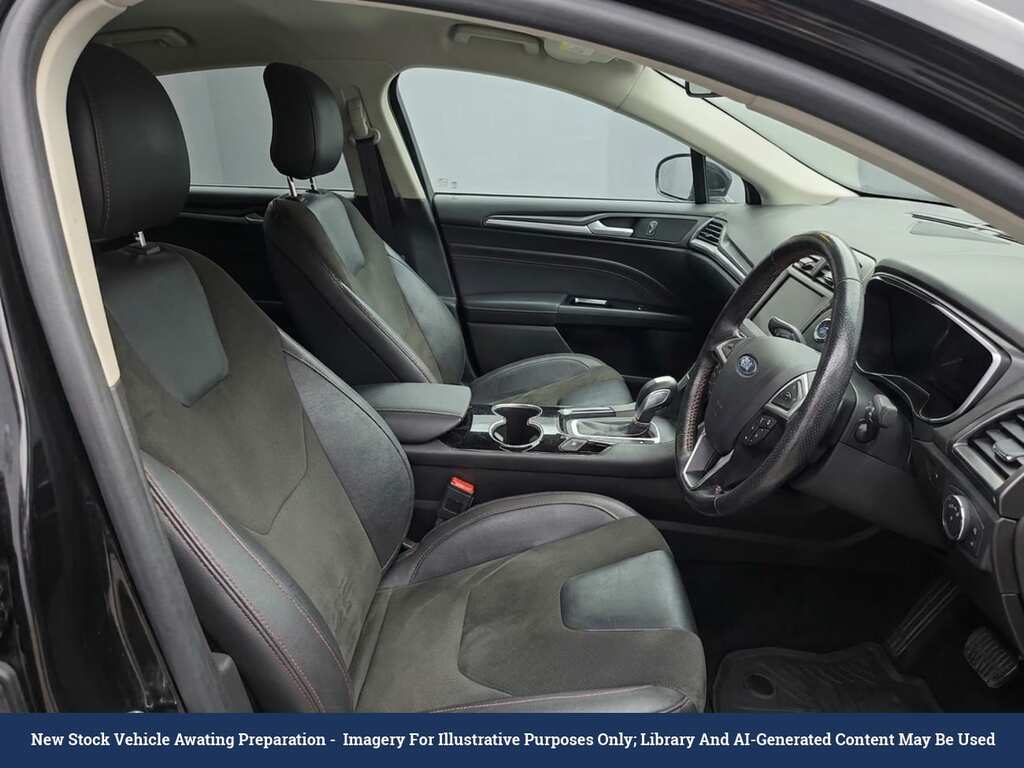 Ford Mondeo 2.0 Tivct St-line Edition Saloon Hybrid Black #3
