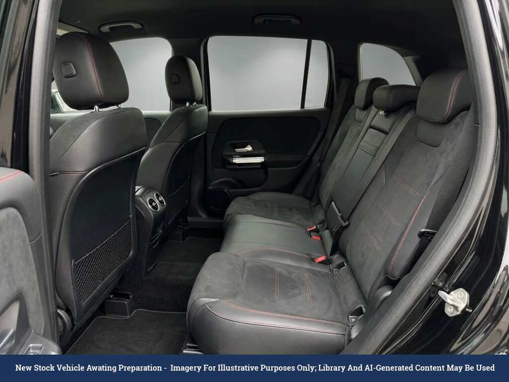 Mercedes-Benz GLB Class 1.3 Glb200 Amg Line Premium 2 Suv 7G- Black #4